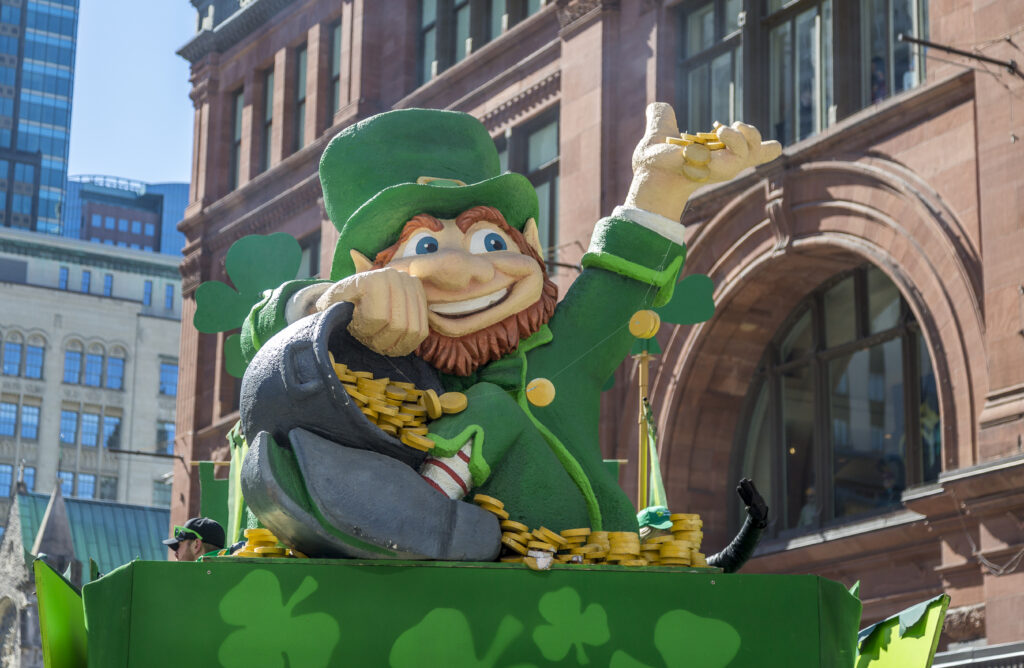 Joignez-vous au défilé de la St-Patrick lors de votre séjour au saint-sulpice hôtel dans le vieux Port de Montréal